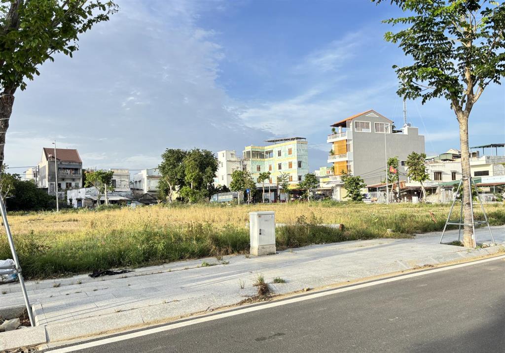 Đất nền trung tâm phan rang giá chỉ 1ty9 nền ( sổ đỏ sẵn )