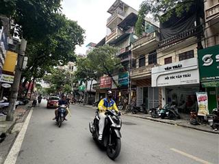 Không có căn thứ 2  chỉ 1xtỷ có nhà mặt phố hoàng văn thái 40m2, vỉa hè rộng, kd sầm uất, không qh
