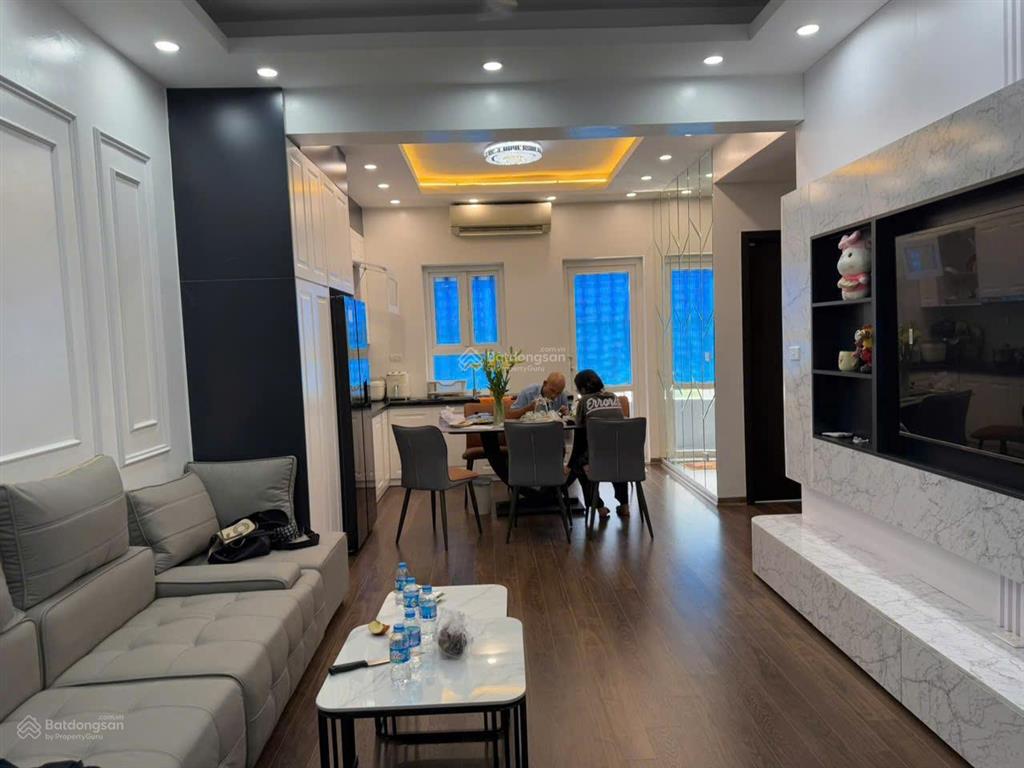 Bán chung cư c7 ngã tư nguyễn trãi  khuất duy tiến, 91m2, 3 ngủ,2wc nhà đẹp đón tết giá