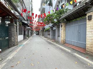 Bán đất phố tứ liên  ô tô tránh  diện tích rộng  vị trí đắt giá