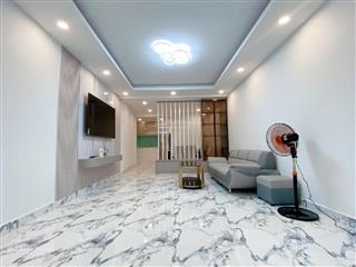 Bán nhà nguyễn trọng tuyển, 40m2, 3tầng, cách 50m ra mặt đường, nhà mới, full nội thất, giá 6,5tỷ