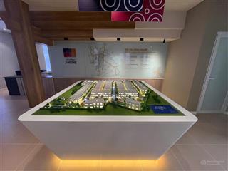 Nhà phố thành phố thuận an  bình dương vị trí mặt đường đt743 cách sài gòn 20 phút di chuyển