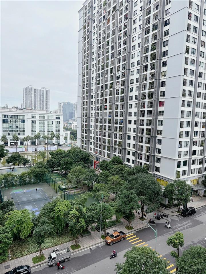 E cần bán gấp căn 2 phòng ngủ giá chỉ 8 tỷ 850   xem nhà 24/7 0354 864 ***