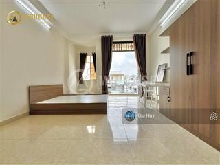 Studio balcony  full nội thất  máy giặt riêng  ngay chợ bà chiểu