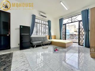 Studio siêu rộng  ở được 4 người  gần ngã tư hàng xanh  cách các trường đh chỉ vài trăm mét