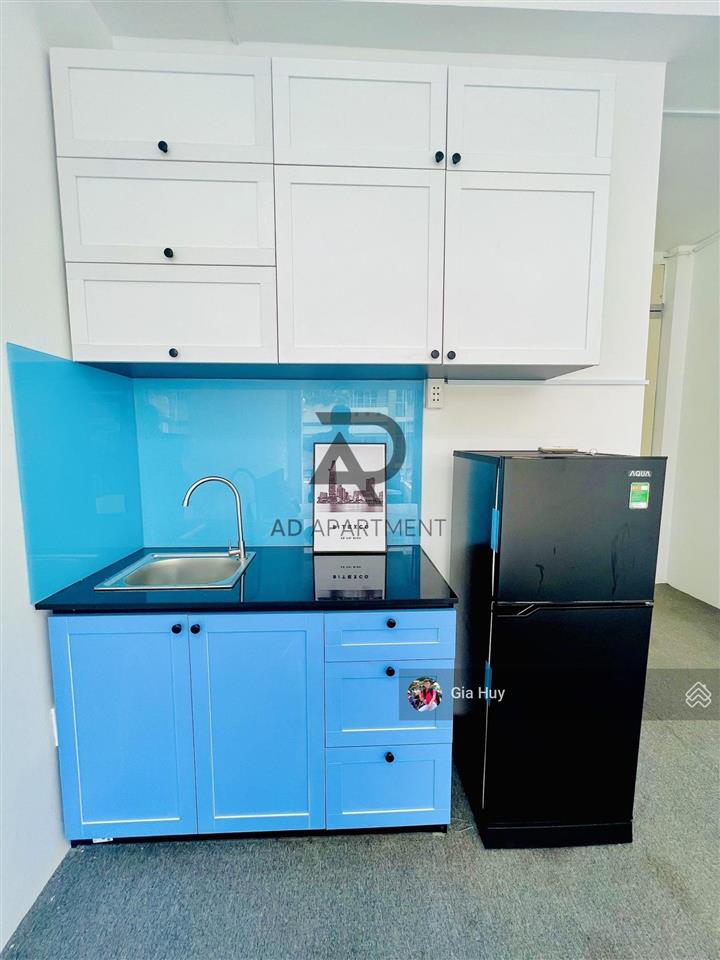 Studio ban công  cửa sổ full kính  view cực chill  gần đại học gtvt  ngã tư hàng xanh