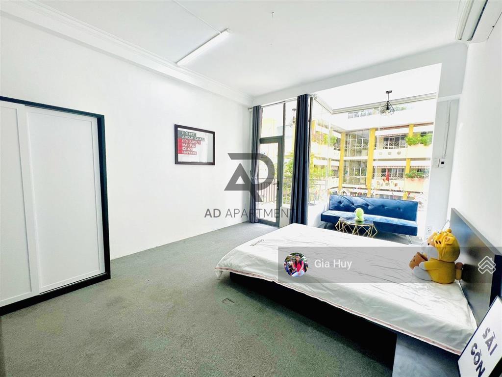 Studio ban công  cửa sổ full kính  view cực chill  gần đại học gtvt  ngã tư hàng xanh