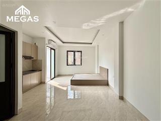 Cho thuê studio ban công, cửa sổ lớn đầy đủ nội thất mới tinh ngay tây hồ, chung cư hdi