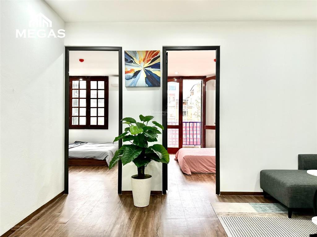 Cho thuê 2n1k ban công full nội thất rộng 70m2 ngay lotte tây hồ  âu cơ