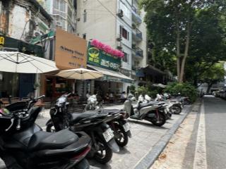 Tôi cần bán nhà phố trần hưng đạo giá 11,5 tỷ, 55m2. vị trí hiếm