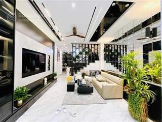 Tôi bán nhà phân lô phương mai giá 10,8 tỷ, 48m x4 tầng. mặt tiền 4,2m. ở luôn
