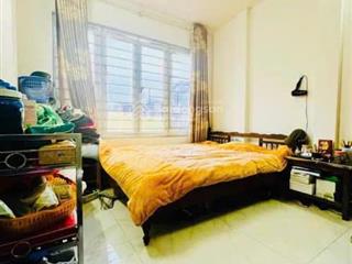 Tôi bán nhà mặt phố vĩnh hồ  đống đa giá 14,3 tỷ, 45m x4 tầng. lô góc. kinh doanh tốt