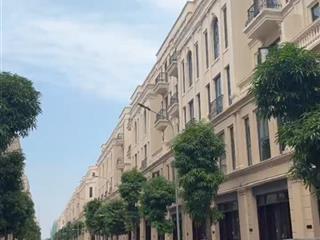 Nhà phố Vinhomes Cổ Loa, view vườn hoa, còn sót lại mua từ chủ đầu tư. Giá gốc