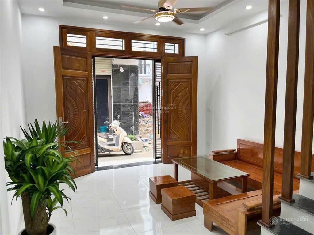 Bán nhà 45m2 cạnh chợ lai xá, hoài đức. thiết kế 7 phòng, dòng tiền 25triệu/th. ngõ 3 gác tránh