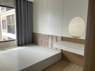 Bán căn hộ 42m2 tòa tonkin2, vinsmart tây mỗ. tầng trung view công viên biển hồ trung tâm