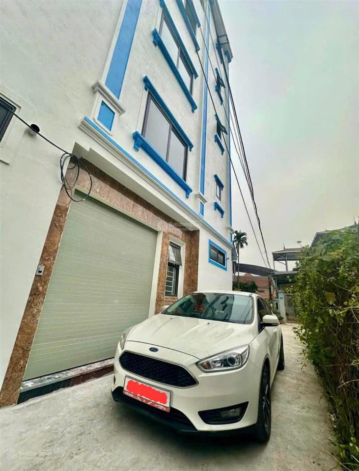 Nhà 5 tầng ôtô dừng đỗ cửa. trục chính ngọc kiệu, tân lập. cách 800m đến vinhomes đan phượng