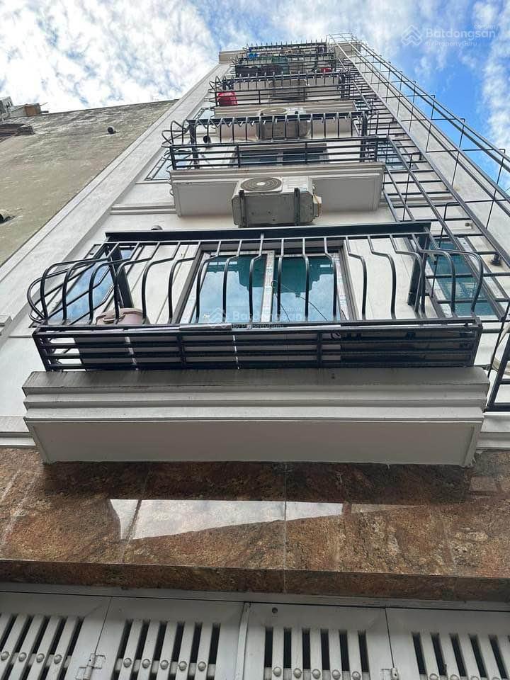 Bán nhà 7 tầng lai xá, hoài đức. thiết kế 10 phòng khép kín full nội thất, dòng tiền 40tr/tháng