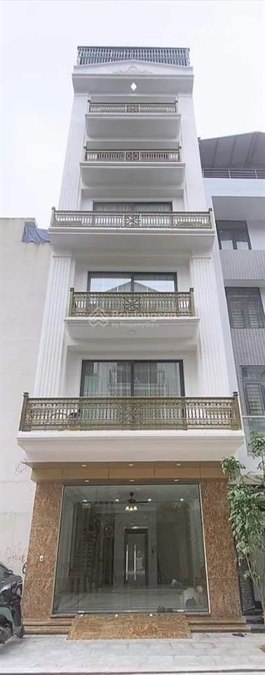 Bán nhà 50m2 di trạch, hoài đức. đơn lập 6 tầng, gara ôtô riêng. thang máy lắp sẵn, nội thất đầy đủ