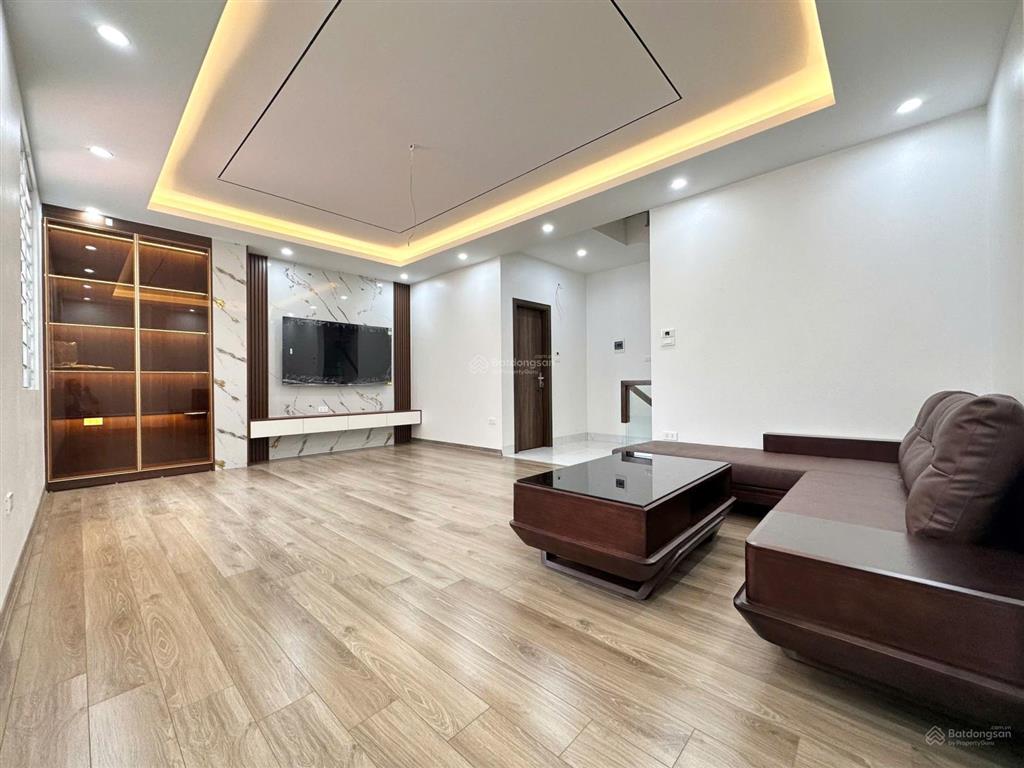 Bán nhà riêng an khánh, hoài đức. 36m2 xây 5 tầng full nội thất. cách 25m đến đại lộ thăng long