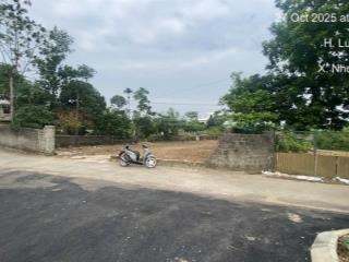 Bán đất tại liên xã, nhuận trạch, lương sơn, hòa bình 9 triệu / m2, 630 m2