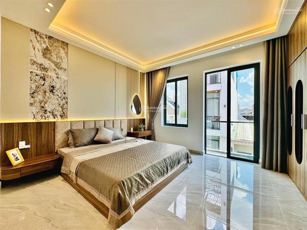 Bán nhà đường thành thái, phường 14, quận 10, dt 3x16m, 6 tầng, giá 8,5 tỷ