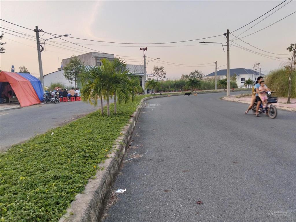 Bán đất idico  hựu thạnh đức hoà long an