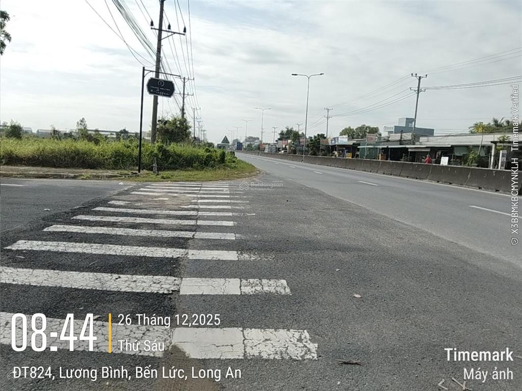 Bán nền đất lago centro giá vốn view kênh dt 830 bến lức long an