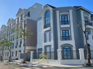 Cho thuê biệt thự 250m2 chỉ 35 triệu tại vinhomes grand park.  0828 030 *** thiện