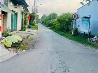 Tôi chính chủ bán gấp lô đất thổ cư 85m2, giá 820 triệu, đường nhựa 6m, shr.