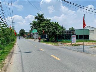 Tôi chính chủ bán gấp lô đất thổ 100m2, giá 1,350 tỷ, đường nhựa 6m thông, xây dựng liền, shr
