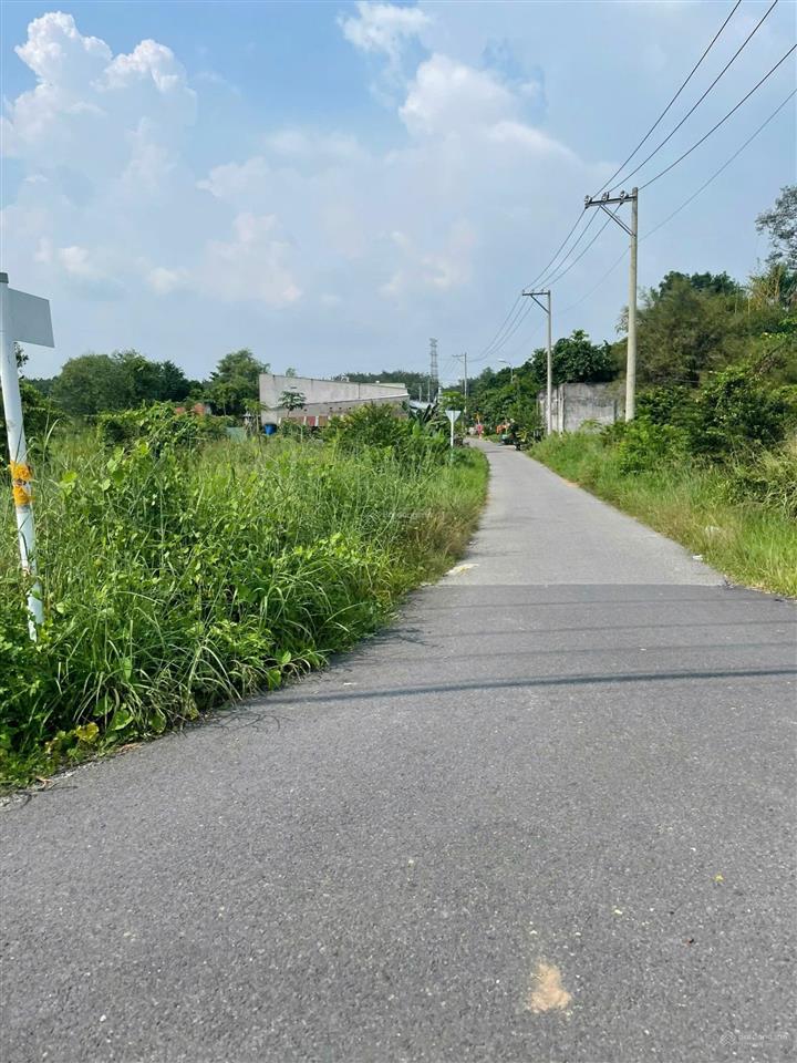 Chính chủ bán nhanh lô đất thổ cư 100m, giá 700 triệu, oto vào tận nơi, shr.