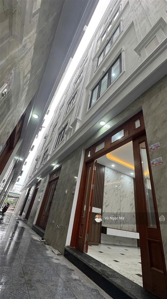 Nhà 5 tầng 35m2, ô tô đỗ, ngay ủy ban đông la, vành đai 4, lê quang đạo, giá 3.7 tỷ,  0889 633 ***