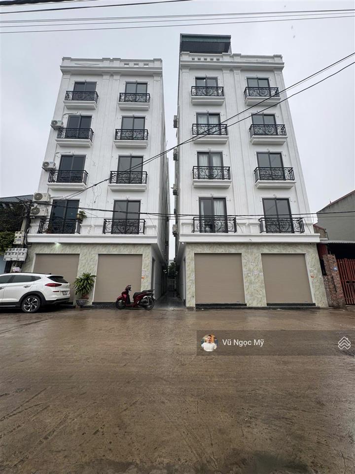 Nhà 5 tầng 35m2, ô tô đỗ, ngay ủy ban đông la, vành đai 4, lê quang đạo, giá 3.7 tỷ,  0889 633 ***