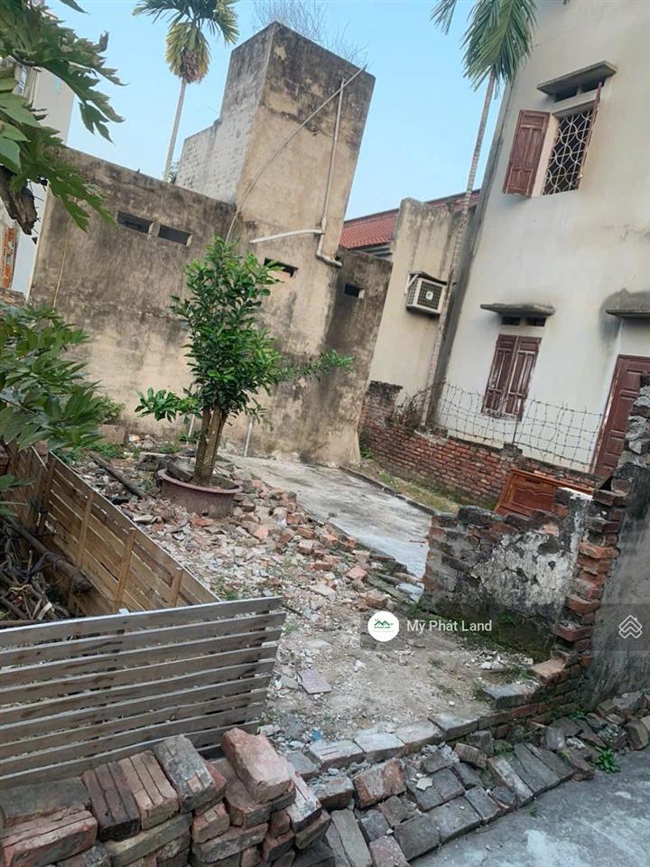 Chính chủ bán lô đất 54.6m2, tổ 6 đồng mai, 20m ra chỗ ô tô, 450m ra quốc lộ 6, giá chỉ 4.65 tỷ.