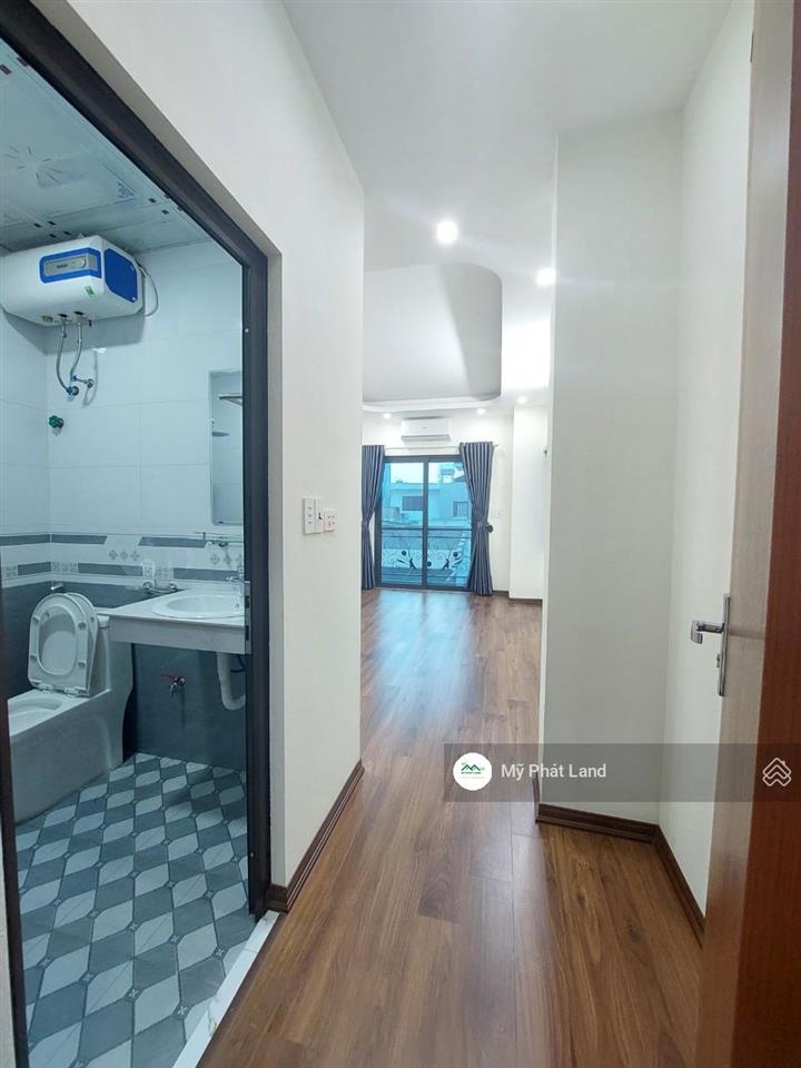 Những căn nhà đẹp, dt 35m2, xây 5 tầng, gần quốc lộ 6 biên giang chương mỹ mới, giá chỉ 3.25 tỷ
