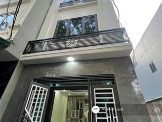 Nhà 4 tầng 45m2, 4 ngủ, ô tô đỗ, gần chợ chính, trường học, 3km ra kđt đô nghĩa, giá chỉ 3.5 tỷ