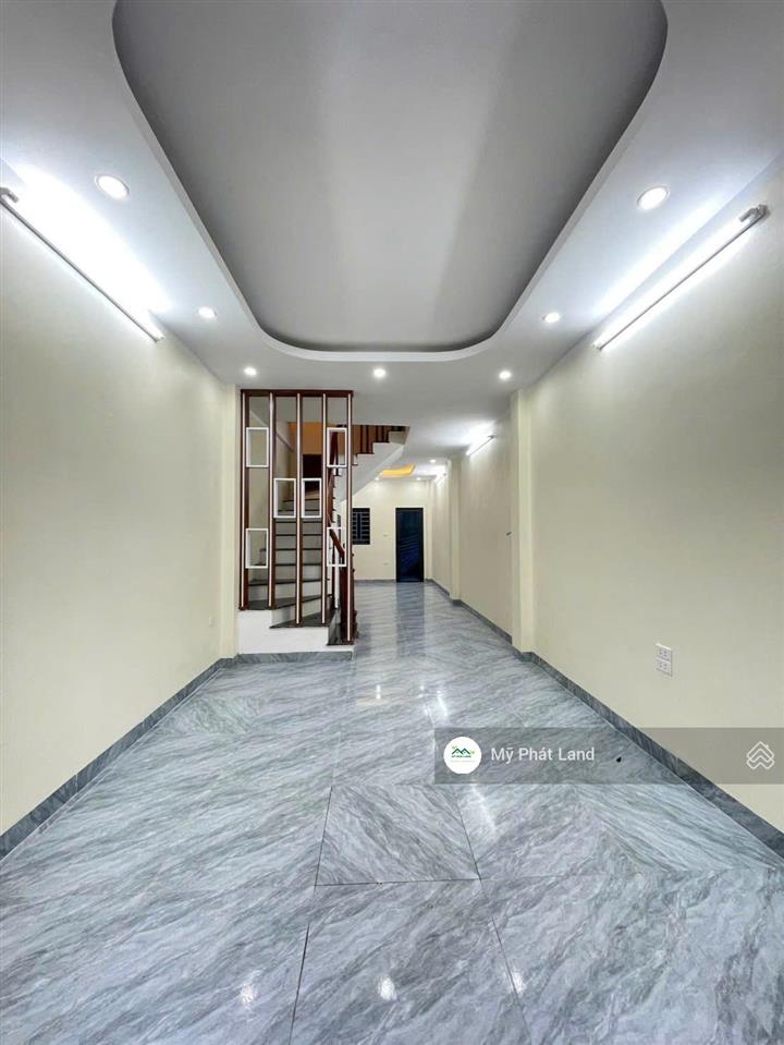 Nhà 4 tầng 45m², 4 ngủ, ô tô đỗ, gần chợ chính, trường học, 3km ra kđt đô nghĩa, giá chỉ 3.15 tỷ