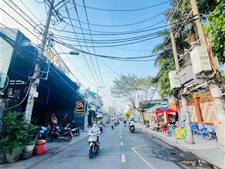 Căn nhà cấp 4  mtkd ngay vincom lê văn việt  64m2  3pn , đang cho thuê 15 tr  chỉ 8tỷ tl