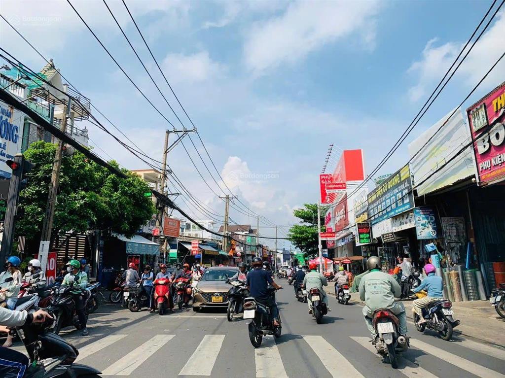 1 lô duy nhất55m2 ngay chợ thủ đứchxh  ngang 4,4xây dựng cao tầng ,hoàn công ngay  4,6 tỷ tl