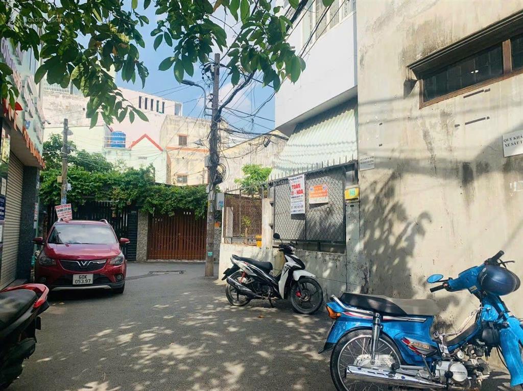 1 lô duy nhất55m2 ngay chợ thủ đứchxh  ngang 4,4xây dựng cao tầng ,hoàn công ngay  4,6 tỷ tl