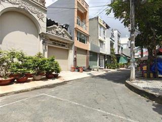Siêu phẩm linh tâynhà cấp 4  150m2  ngang 8,3mview công viên  có thể tách làm 2 lô 10,5 tỷ tl