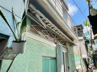 CHỈ HƠN 1 TỶ có nhà 3 tầng sổ hồng riêng - 1 xẹt - 2PN 2WC 