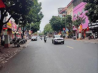Chủ cần tiền bán gấp nhà mặt phố trâu quỳ gần học viện nông nghiệp chỉ 17 tỷ