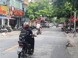Bán nhà mặt phố trâu quỳ đối diện học viện nông nghiệp, mặt tiền 7.5m giá chỉ 24 tỷ