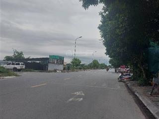 Bán nhà mặt phố trâu quỳ gia lâm, kinh doanh đỉnh cao giá chỉ 18 tỷ