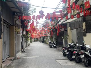 Bán nhà nguyễn sơn long biên phân lô hàng không ô tô vào chỉ 15 tỷ!