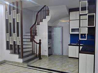 Chỉ nhỉnh 5 tỷ có ngay nhà mới phú lương ở luôn, ngõ thoáng rộng, 30m2, 5 tầng