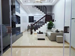 Về hưu! gia đình cần bán nhà riêng sát phân lô nguyễn công hoan. 50m2 4t, sổ nở hậu!