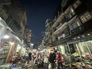 Mặt tiền chợ đo đạc. 4 tầng. sát trần não. diện tích lớn. ngang gần 7m. shr. gấp bán 24 tỷ ba.