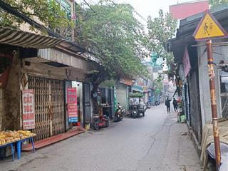 Bán lô đất đẹp ngõ thông bàn cờ gần siêu thị, chợ, trường, ủy ban phường việt hưng, hồ long biên